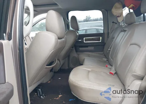 2009 Dodge Ram 1500 Laramie z USA, uszkodzony, nr VIN 1D3HV13T49J504338